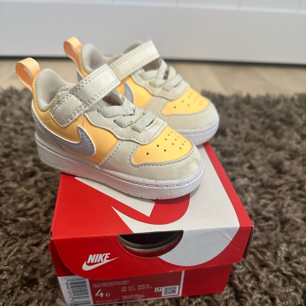 Nike Court borough low recraft